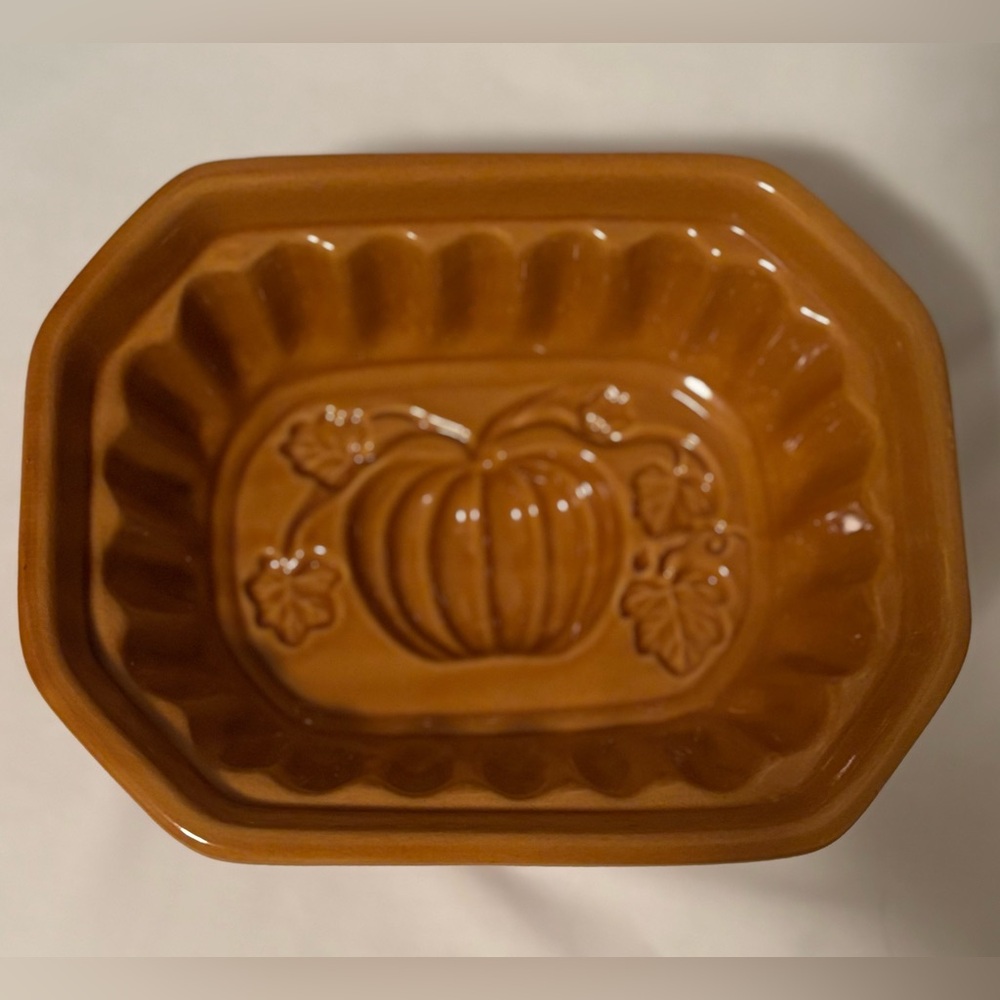 Vintage Crate & Barrel Ceramic Stoneware Pumpkin Bread Baking Dish / Jello Mold